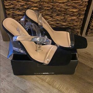 Fashion Nova ( Pamela Wedge )